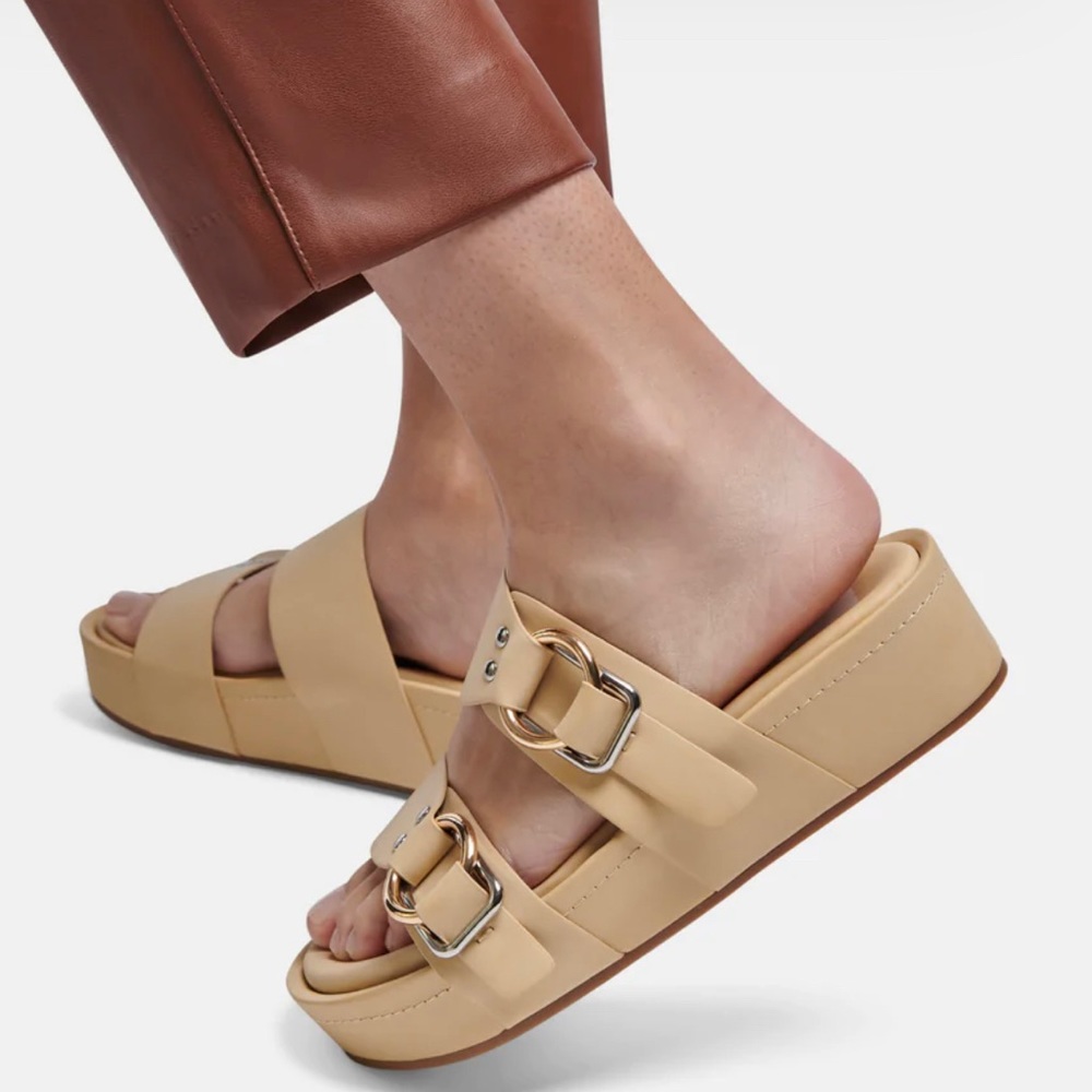 Dolce vita sandals platform size 7